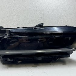 2023 2024 BMW X7 LED HEADLIGHT RIGHT SIDE RH OEM