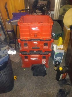 Milwaukee Stackable Toolbox And Tools