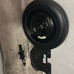 2024  an up Lexus Nx full  spare tire , cushion and tools