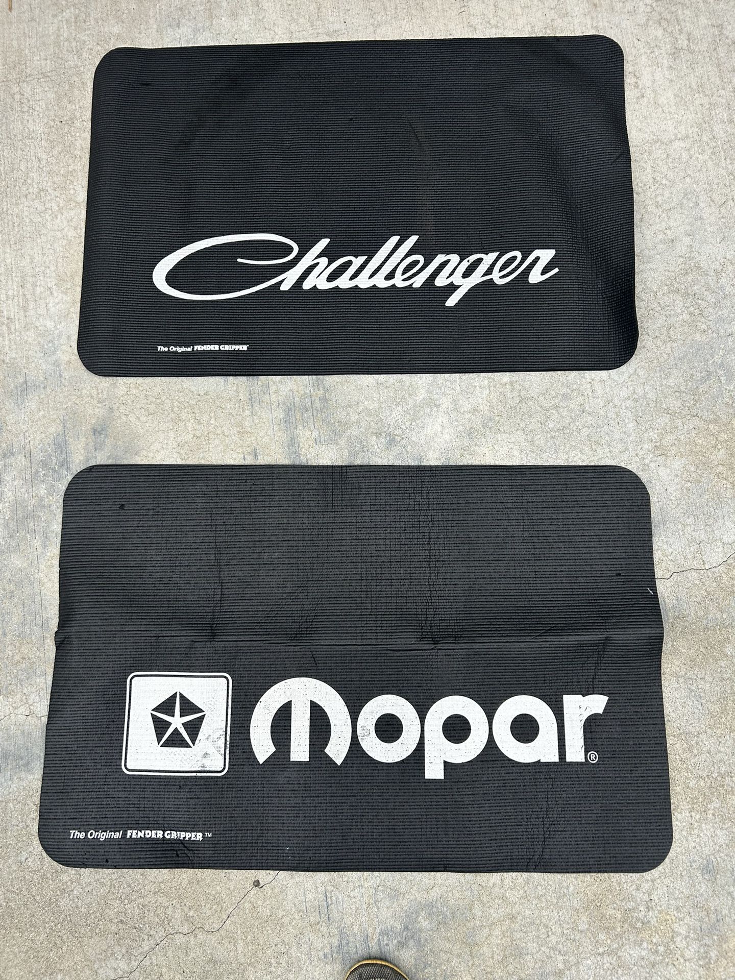 Mopar & Challenger Fender Gripper Covers – 34”x22” – Premium Paint Protection