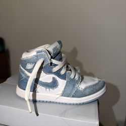 Toddler Shoes Size 9c