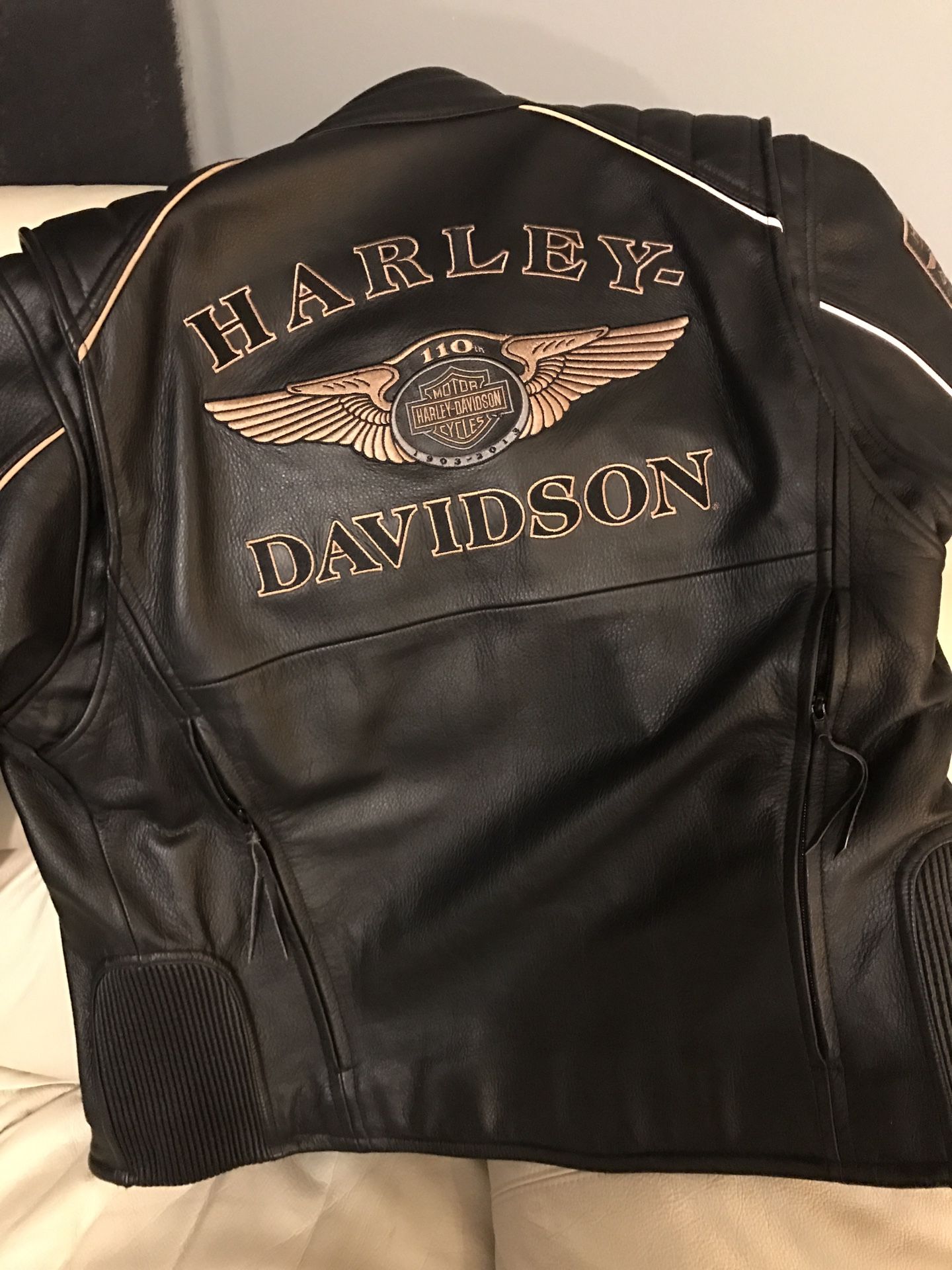 Harley Davidson jacket large