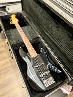 Fender vintage 5 string bass MIM 1990s