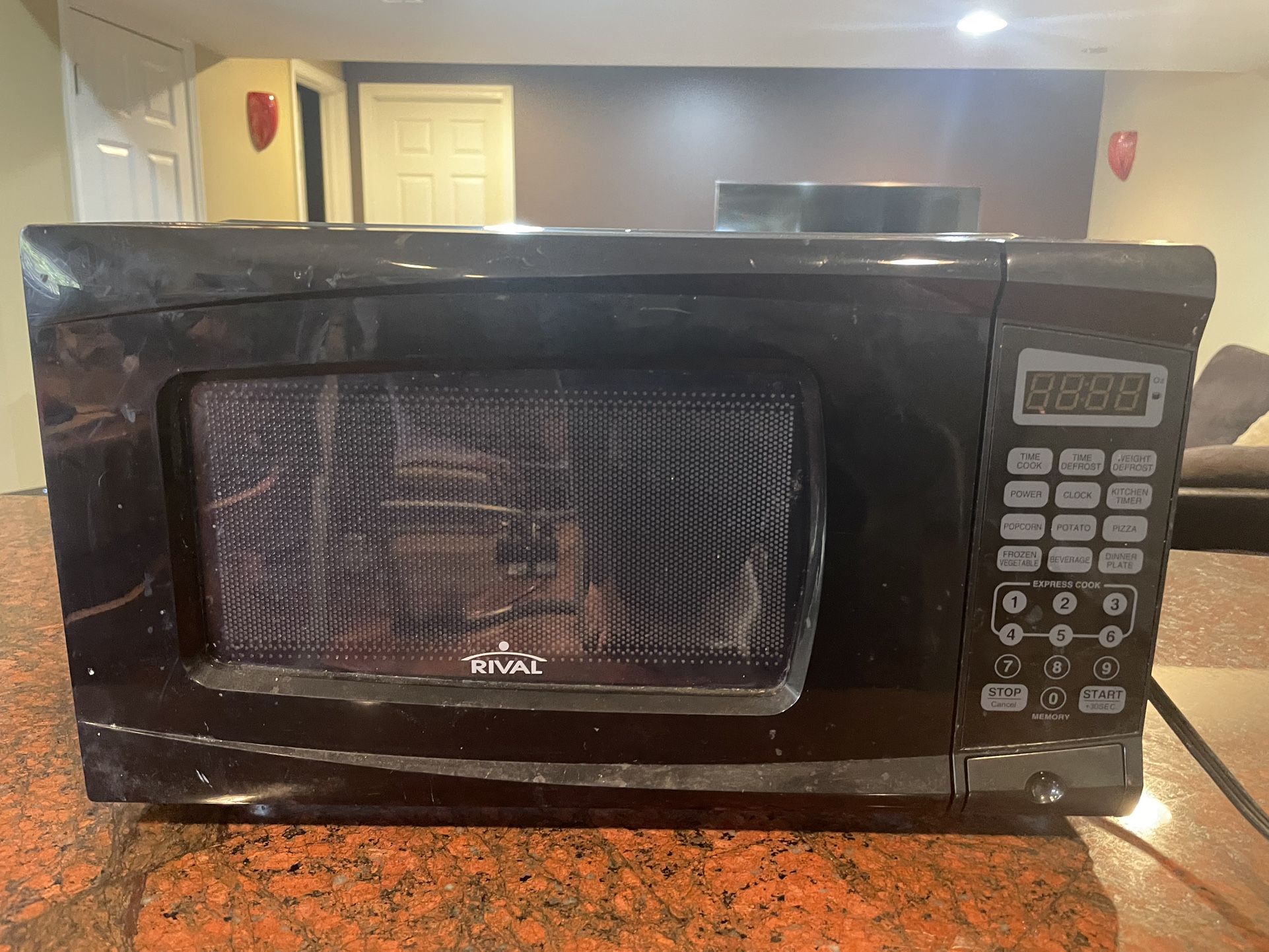 Microwave - 18 Inch