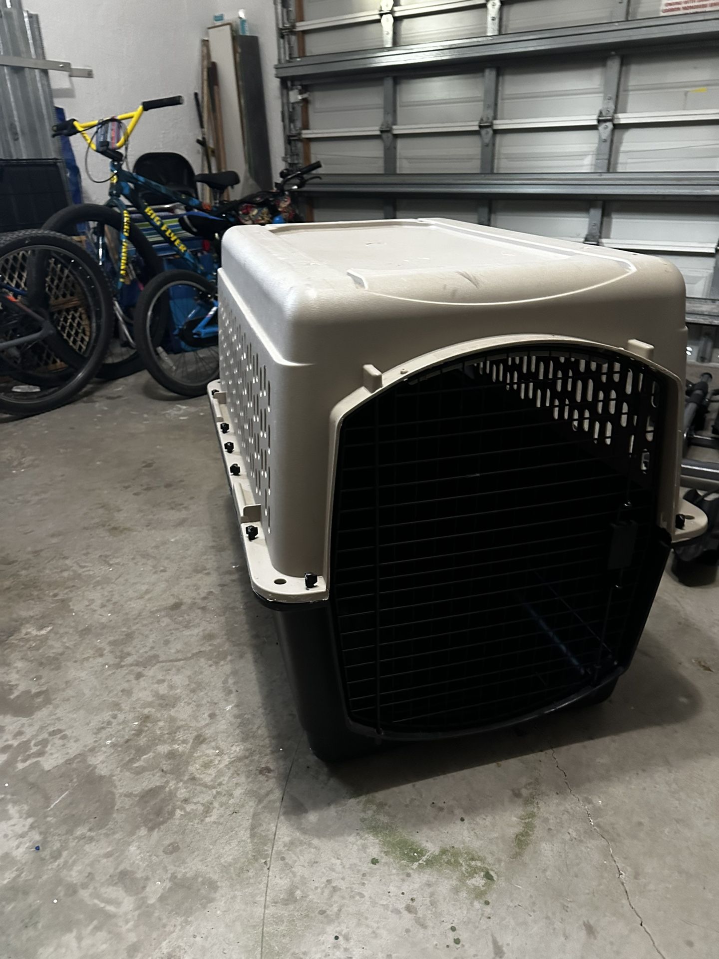 Large Dog Travel Kennel