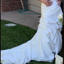 Gorgeous Maggie Sotero Wedding Dress