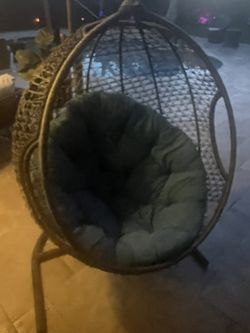 Hanging Egg Chair 