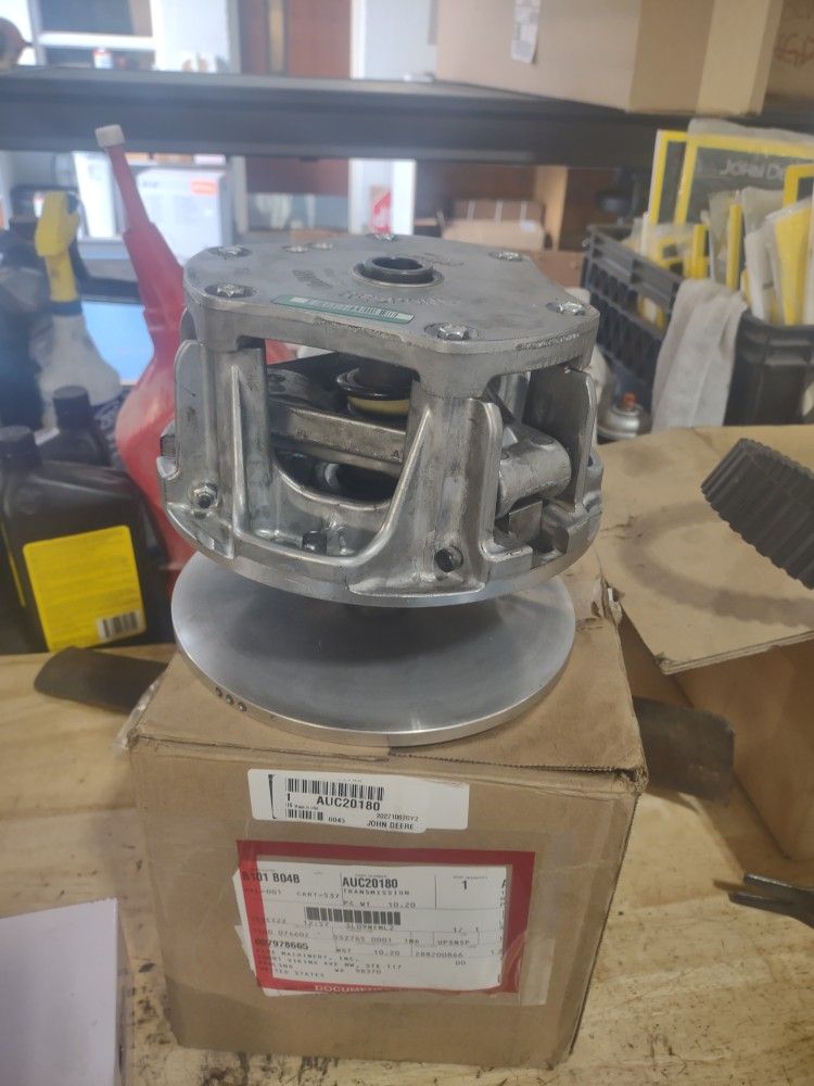 John Deere Gator Primary Clutch