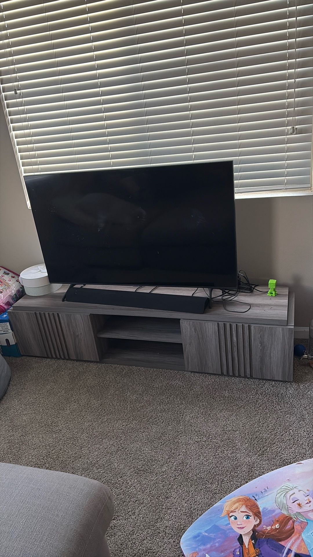 TV stand For Sale