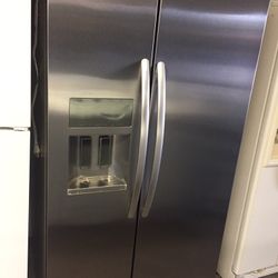 Refrigerator Stainless Steel Side By Side 36”