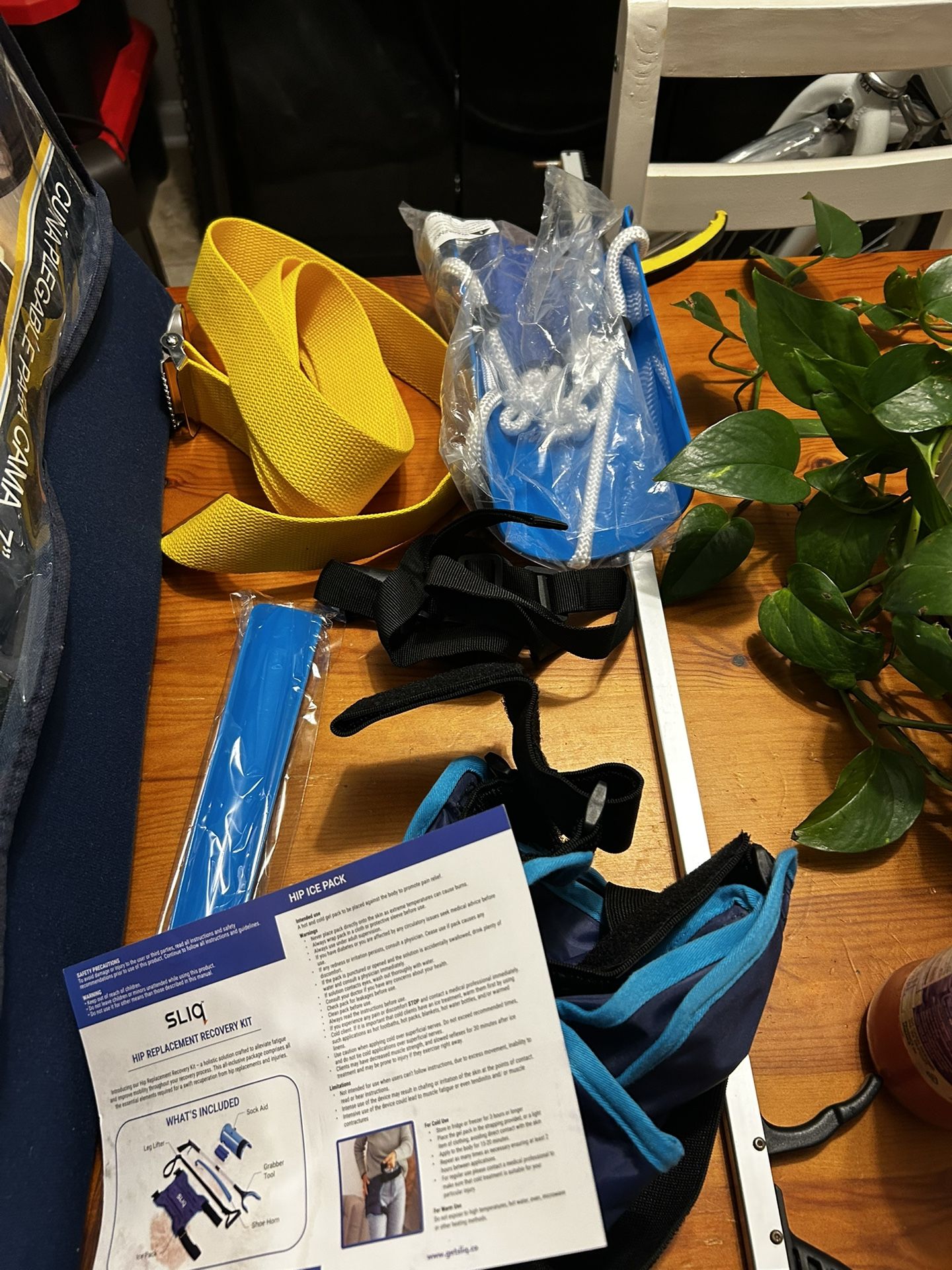 Hip Kit For Post Surgery - Premium Hip Kit With 26” Reacher 