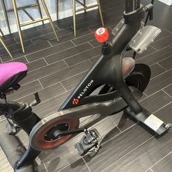 Peloton Bike