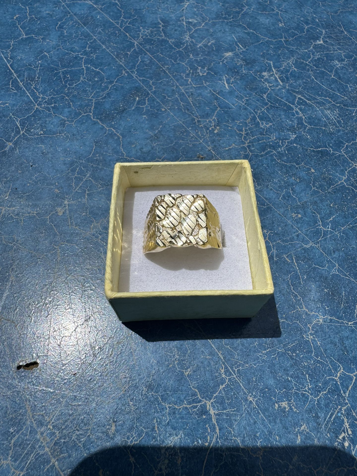 Big 10K Nugget Ring 