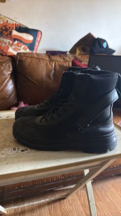 Dr. marten comb tech boots