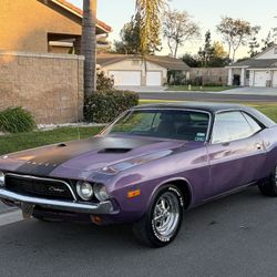 1973 Dodge challenger 