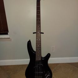 Ibanez SDGR400 4 String Bass Guitar
