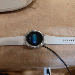 Samsung Classic 4 Mens