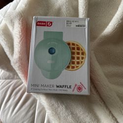 Dash Mini Waffle Maker