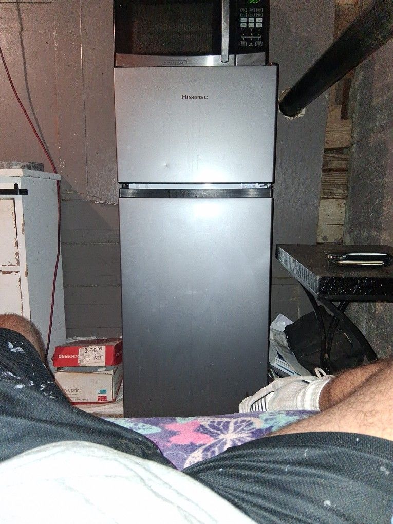 4 Foot Tall Refrigerator