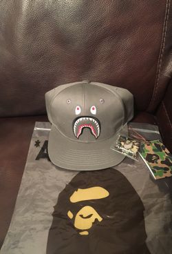 BRAND NEW BAPE HAT