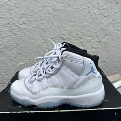 Size 3.5y / Womens 5 -Air Jordan Retro 11 Legend Blue / Columbia