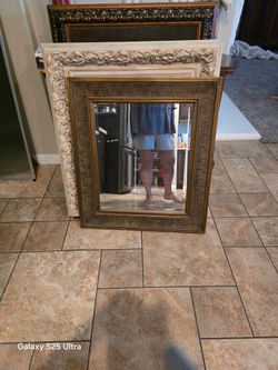 Decorative Wall Mirrors S
