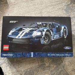 Lego Technic Ford #42154