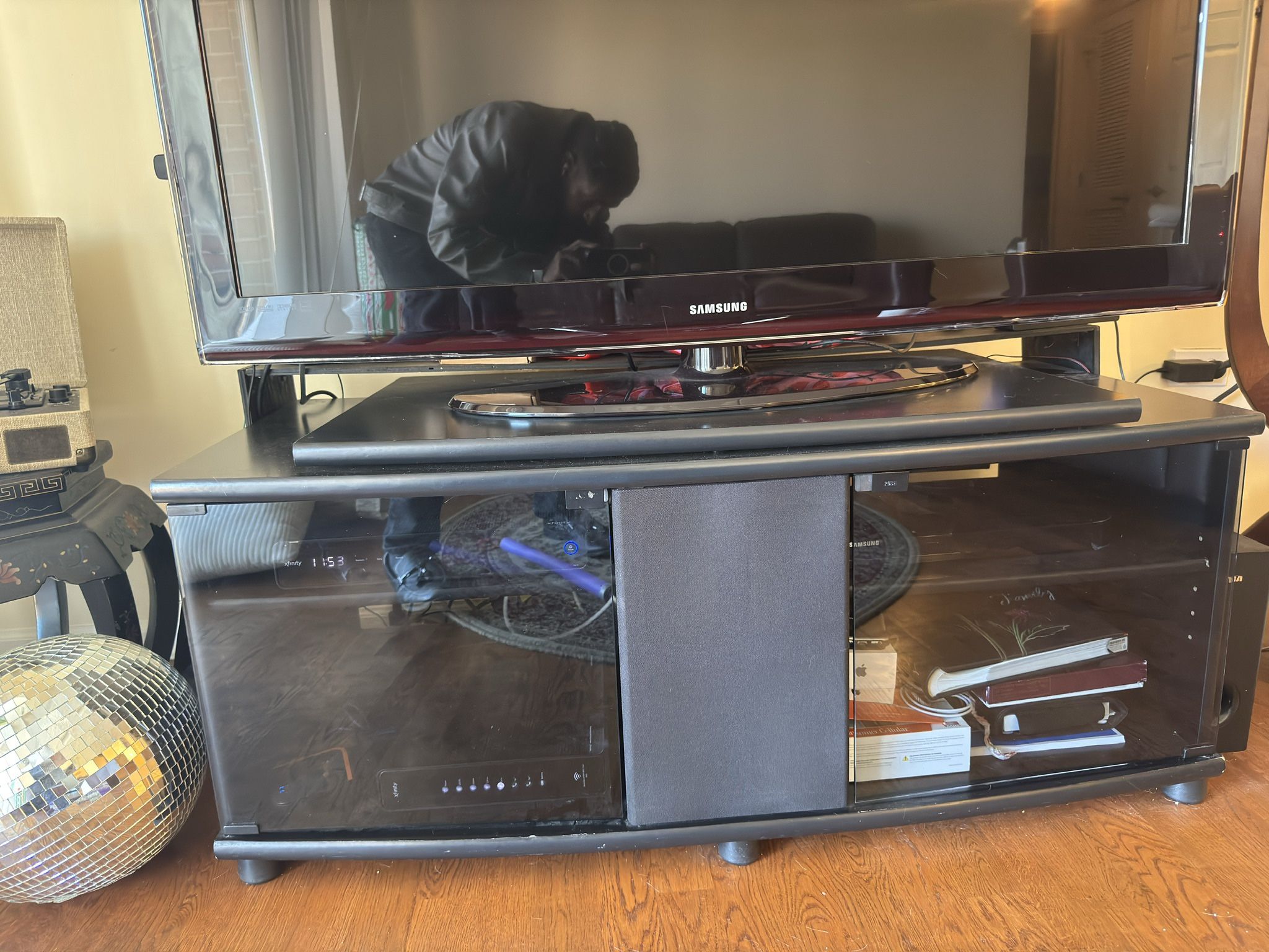 Modern Glass TV Stand – 4 Shelves, Glass Doors