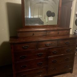 Solid Wood.. Perfect For Reconditioning 