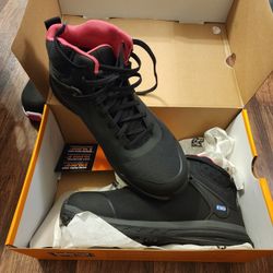 Womens Work Boots/medical Items/baby Seat