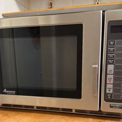Amana RCS10TS Stackable Commercial Microwave with Push Button Controls - 120V, 1000W