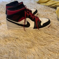 Nike Shoes - Red & Black worn once 