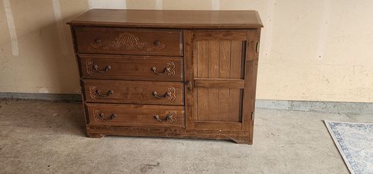 Child/baby dresser