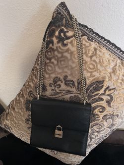 Michael Kors Elegant Black Chain Strap Bag