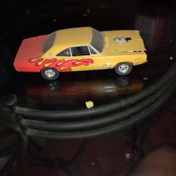 DIE CAST CAR