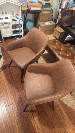 2 dining chairs
