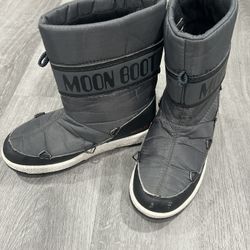 Winter Boots Waterproof Size 13.5