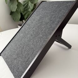 Dog ramp Adjustable -New no box