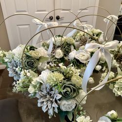 8 Pack Beautiful Metal Floral Hoop Table Centerpieces with Stand, Table Decorations, Gold Metal Wreath Ring $15ea Or $100 For 8pk