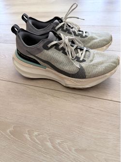 Nike Invincible Run 3 Men’s Size 11.5 Running Shoes