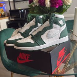 Air Jordan 1s Retro OG