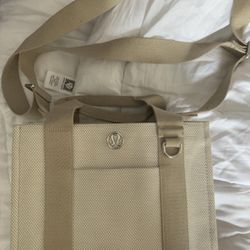 lululemon tote bag