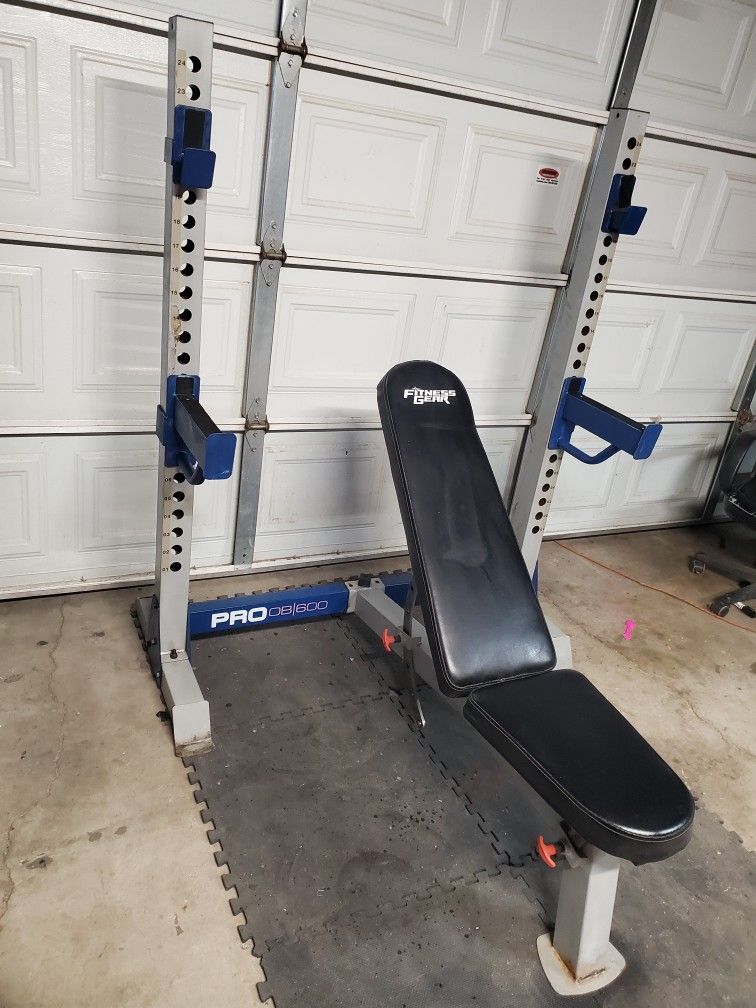 Fitness Gear Pro Olympic Weight Bench With Squat Rack & Adjustable Bench ..Read Description Below.