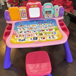 VTech Touch and Learn Activity Desk Deluxe Pink