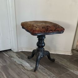 Vintage Stool 