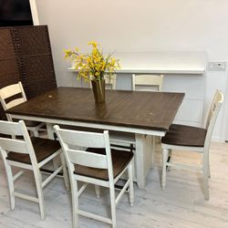 Dining Table And 6 Chairs 