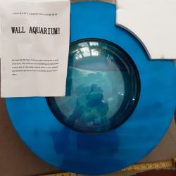 Wall AQUARIUM NEW IN BOX