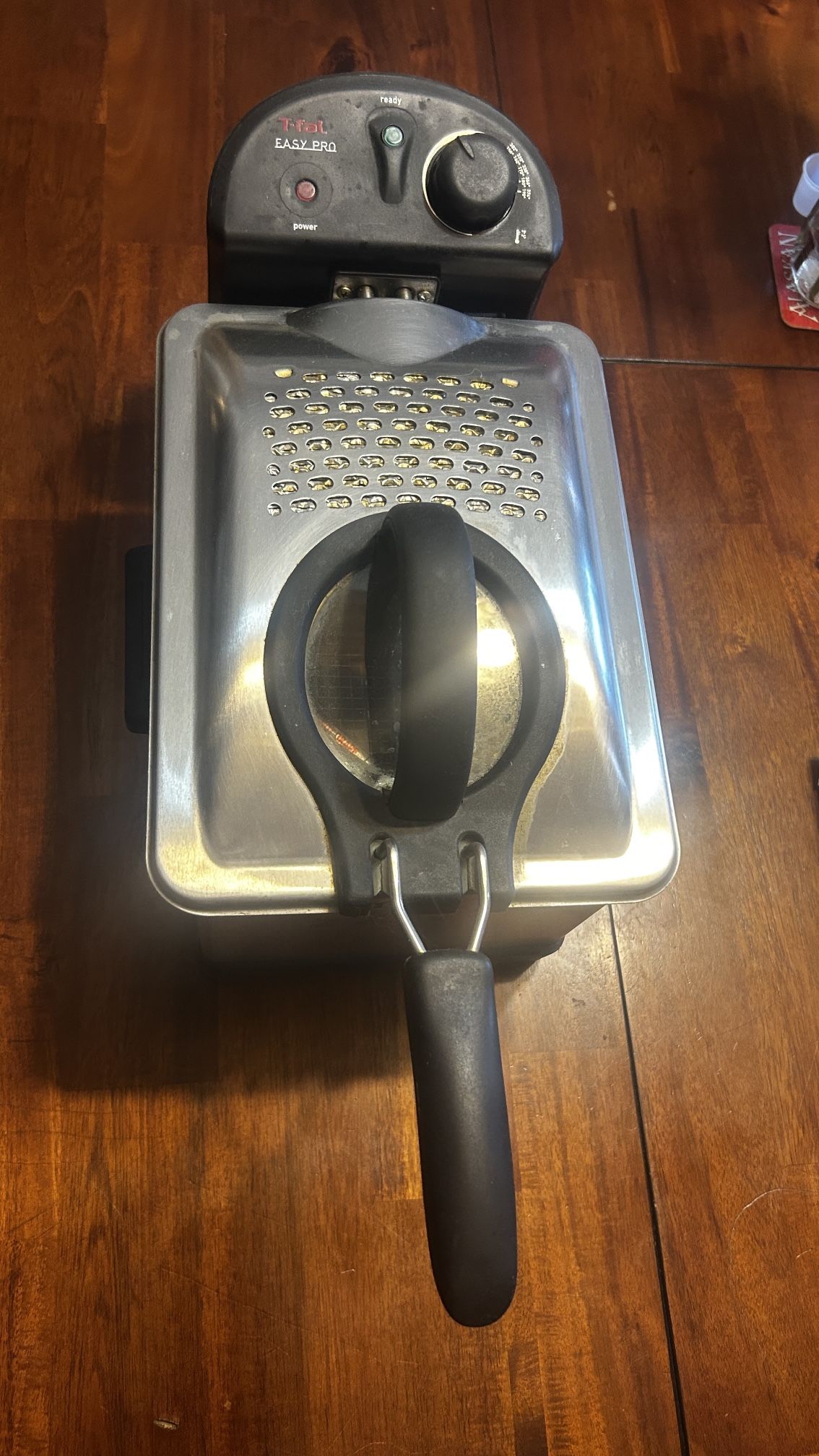 T - Fal Easy Pro Metal Deep Fryer