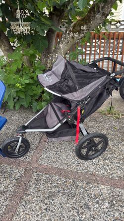 Revolution SE BOB Jogging Stroller