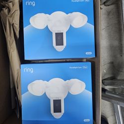 Ring Floodlight Camera plus Wired